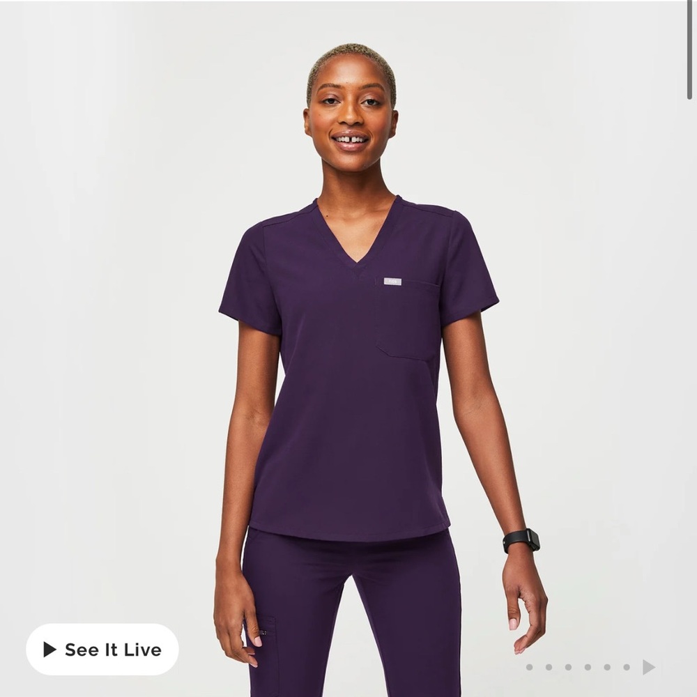 FIGS Catarina Scrub Top